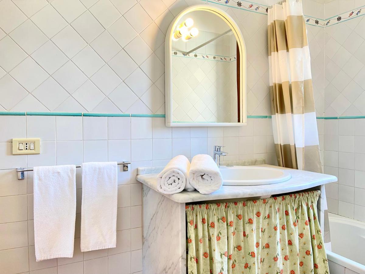 Holiday home La Casetta Di *